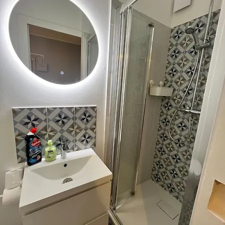 Petit Viarme 2 People Wifi Tv