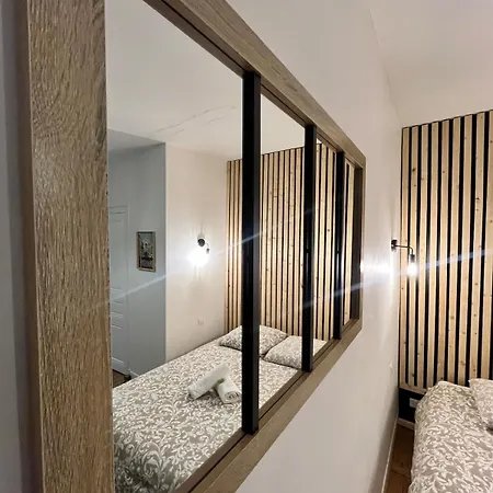 Petit Viarme 2 People Wifi Tv